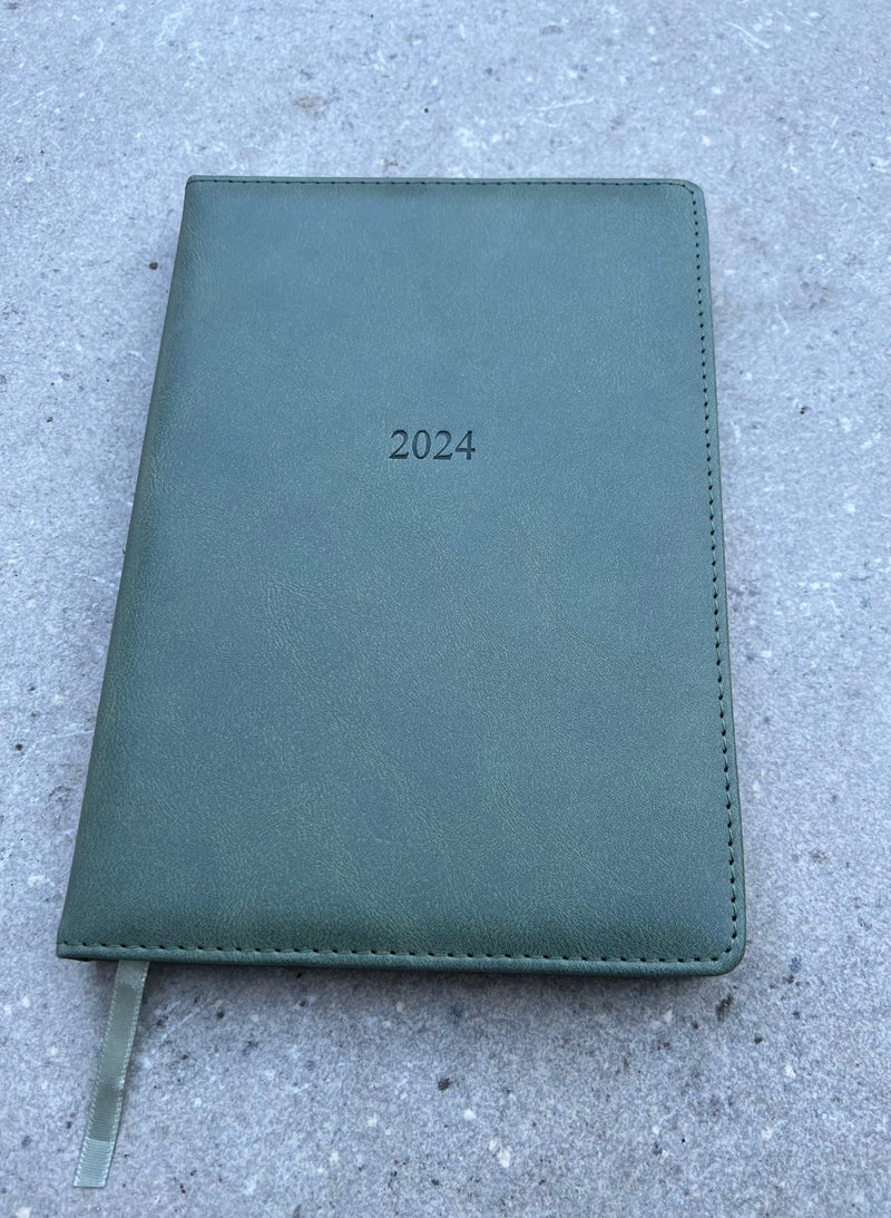 2024 Diary Otto Avenue   Olive2 800x 